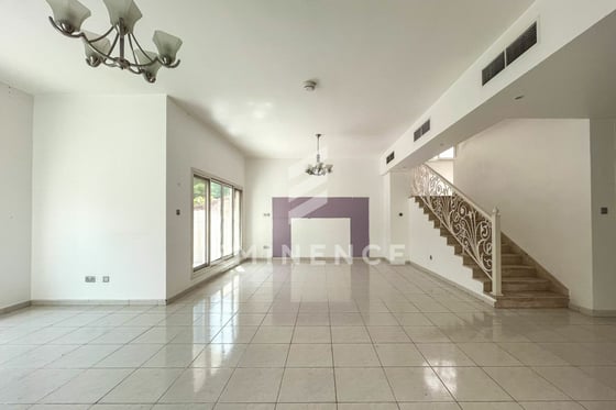 VACANT | STANDALONE 4BR plus Maids  | HUGE PLOT, picture 4