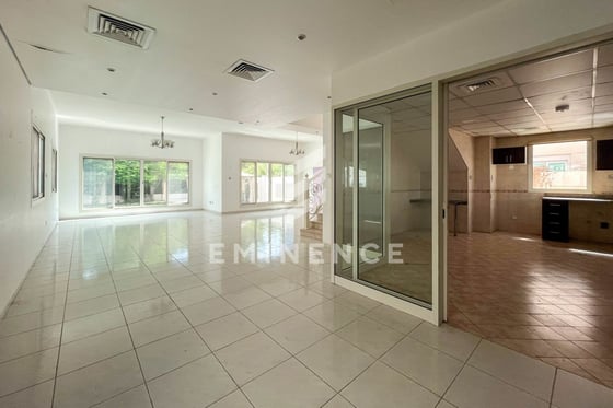 VACANT | STANDALONE 4BR plus Maids  | HUGE PLOT, picture 7
