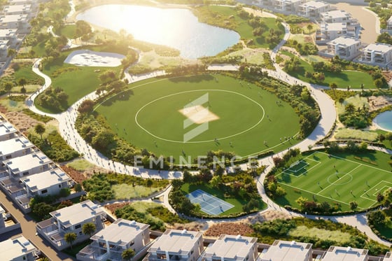 GOLF VIEW | MODERN FINISHING | PRIME LOCATION, picture 10