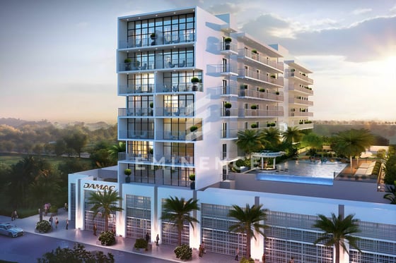 GOLF VIEW | MODERN FINISHING | PRIME LOCATION, picture 1