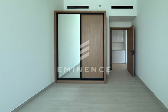 BRAND NEW | POOL VIEW | PRIME LOCATION | RENTED, picture 11