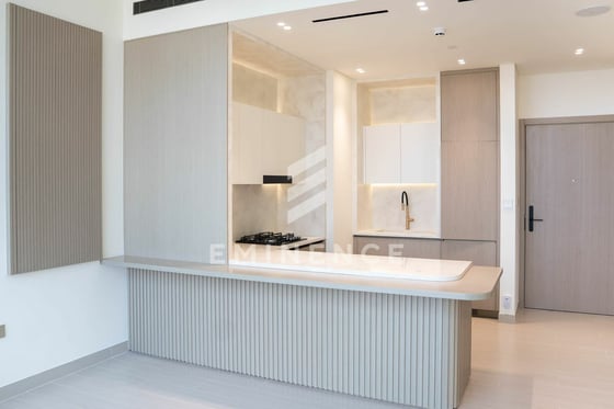 Brand New | Vacant | Private Pool | High Floor, picture 4