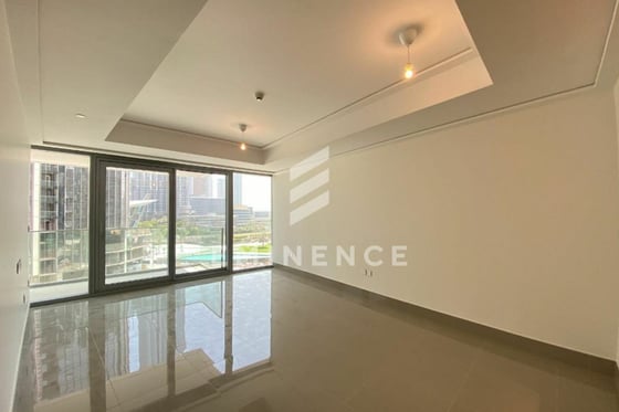 Burj and Fountain Views | Chiller Free | Bright, picture 10