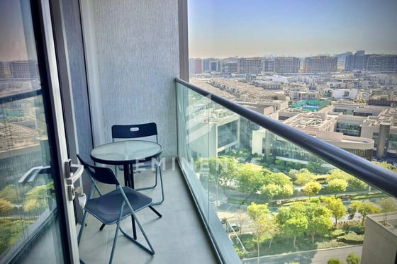 1 Bedroom plus Maids | Fully Furnished | Rented, picture 1