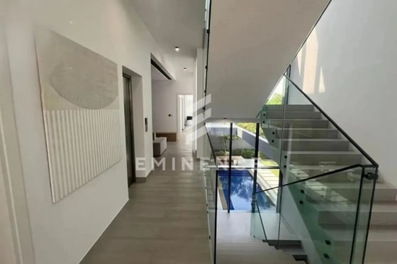 Stand Alone Villa | On the Park | Exclusive, picture 4