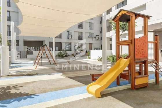 BEST DEAL | MODERN | BEACH ACCESS | READY TO MOVE, picture 11