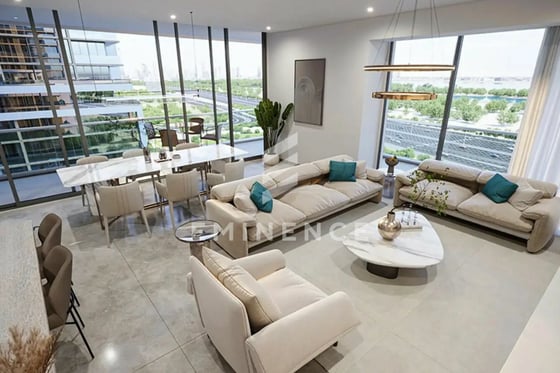 High Floor | Creek/Golf Course View | Freehold, picture 2