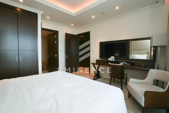 Burj Khalifa View | High Floor | Big Layout, picture 10