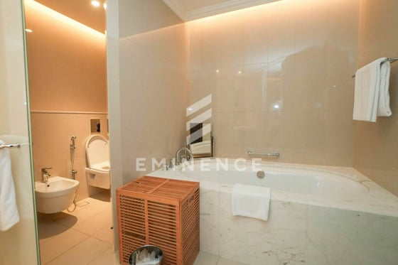 Burj Khalifa View | High Floor | Big Layout, picture 15
