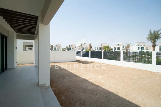 Exclusive | Single Row | On the Park | Roof Access, picture 26