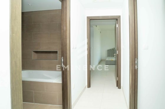 VACANT | SEA and BURJ VIEW | PRIME LOCATION, picture 22
