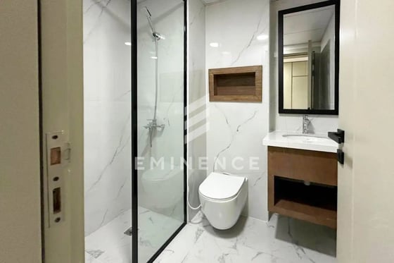 FULLY FURNISHED | BRAND NEW | MODERN | NEGOTIABLE, picture 7