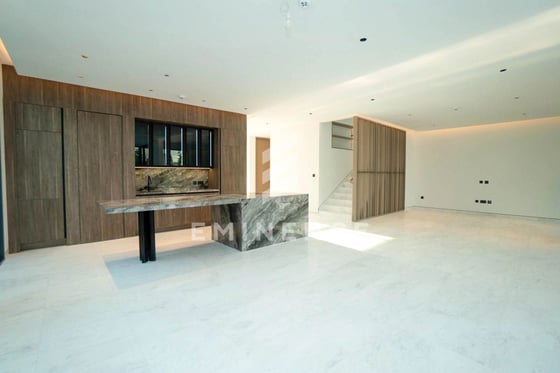 Large 5 BR | Independent Villa | Upgraded, picture 6