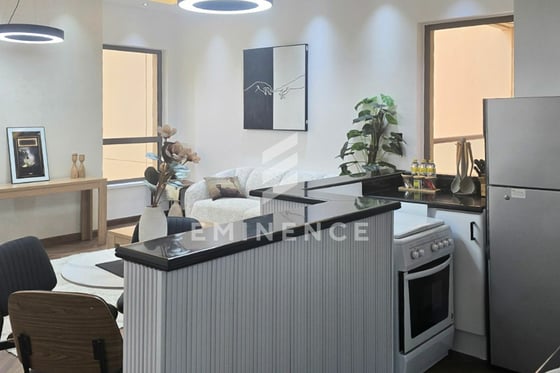 Community View | Upgraded | Fully Furnished | VOT, picture 9