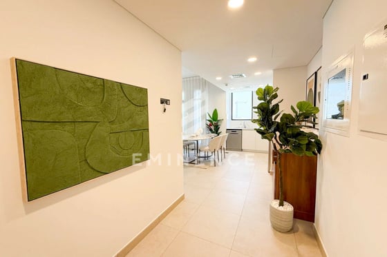 Fully Furnished 1BR | High Floor | Community View, picture 10