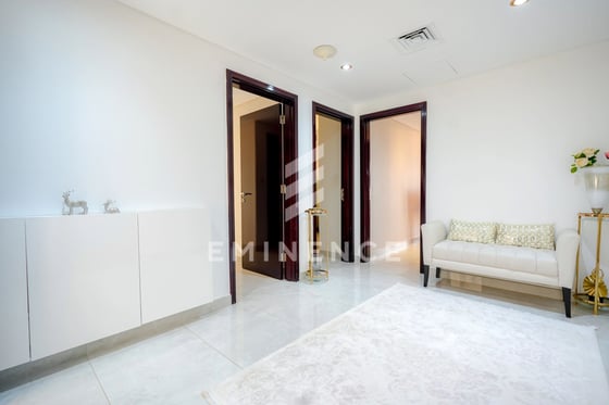 3BR Penthouse | City View | Fully Renovated, picture 7