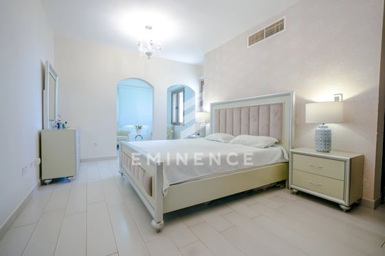 3BR Penthouse | City View | Fully Renovated, picture 10