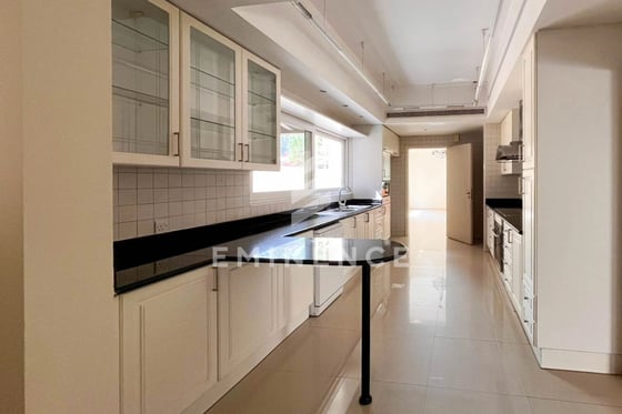 VACANT | SPACIOUS | PRIME LOCATION, picture 7