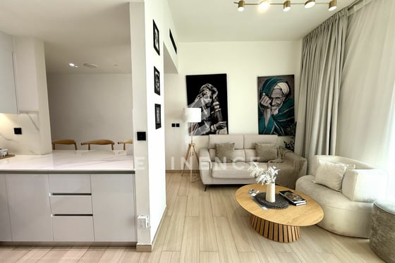 Corner Unit | Furnished | Beautiful View, picture 6