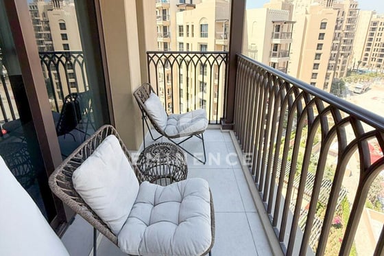 Fully Furnished 1BR | High Floor | Community View, picture 2