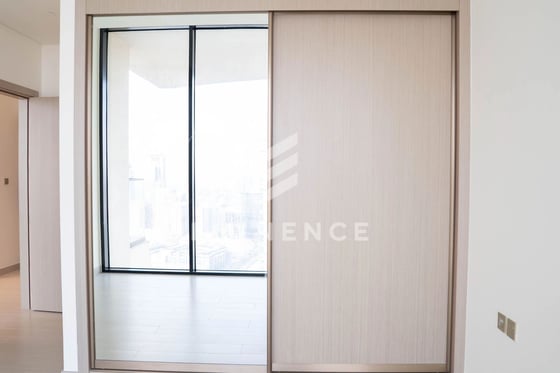 Brand New | High Floor | Skyline View | Vacant, picture 11