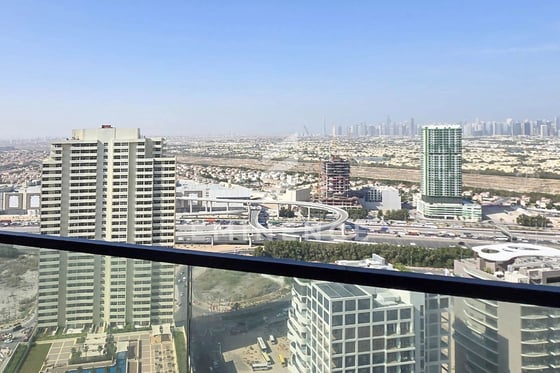Brand New | High Floor | Skyline View | Vacant, picture 2