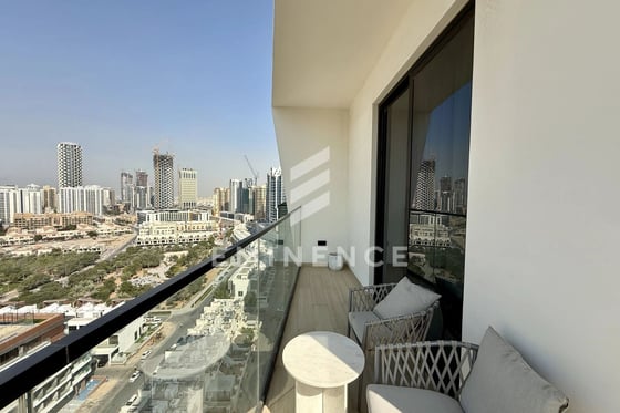 Corner Unit | Furnished | Beautiful View, picture 2
