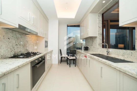 02 Series | Burj Khalifa View | Vacant Soon, picture 22