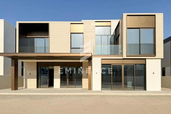 Elie Saab l Brand new | Large Plot | vacant, picture 1