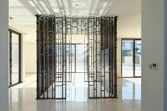 Elie Saab l Brand new | Large Plot | vacant, picture 21