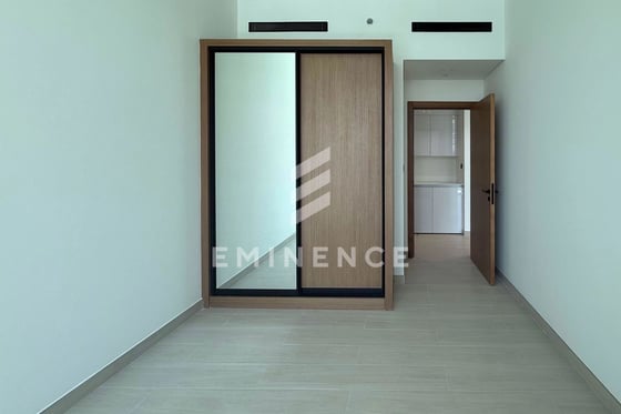 BRAND NEW | POOL VIEW | PRIME LOCATION | RENTED, picture 11
