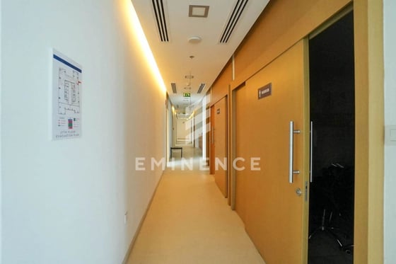VACANT | MULTIPLE OPTIONS | METRO LINK | FITTED, picture 24