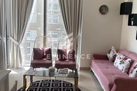 1 Bedroom plus Maids | Fully Furnished | Rented, picture 5