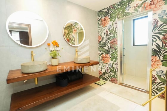 Upgraded | Fully Furnished | Private Pool, picture 9
