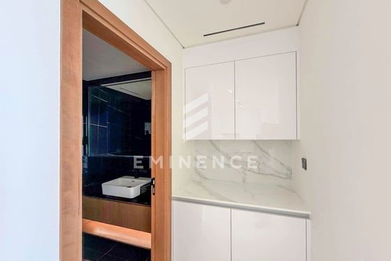 BRAND NEW | MARINA VIEW | VACANT, picture 13