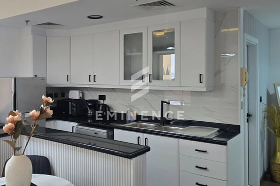 Upgraded | Fully Furnished | VOT | Community View, picture 11
