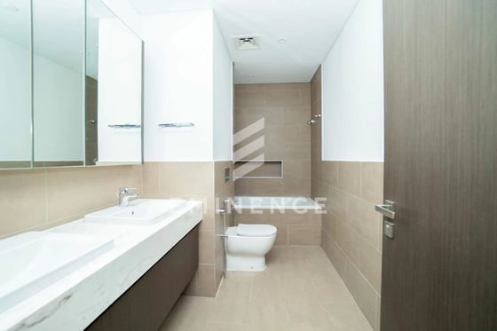 VACANT | SEA and BURJ VIEW | PRIME LOCATION, picture 23