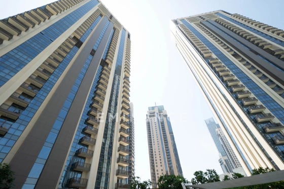 VACANT | SEA and BURJ VIEW | PRIME LOCATION, picture 31