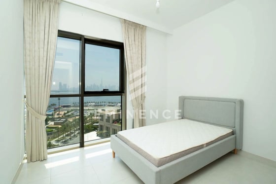 VACANT | SEA and BURJ VIEW | PRIME LOCATION, picture 9