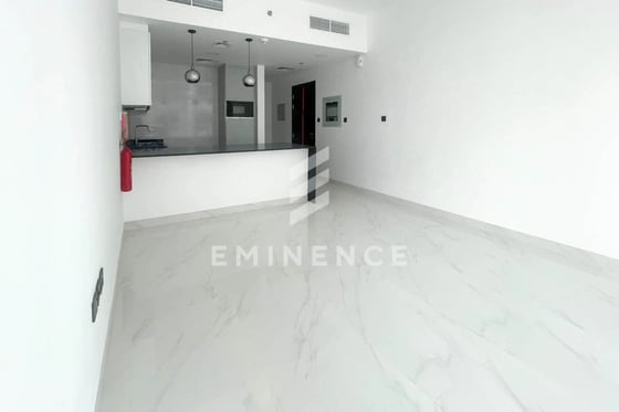 VACANT | SEA and BURJ VIEW | PRIME LOCATION, picture 16