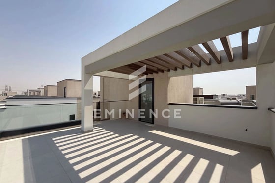 Exclusive | Single Row | On the Park | Roof Access, picture 27