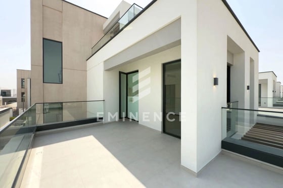 Exclusive | Single Row | On the Park | Roof Access, picture 21