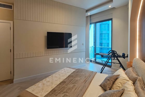 VACANT | FULLY FURNISHED | UPGRADED, picture 7