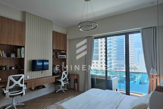 VACANT | FULLY FURNISHED | UPGRADED, picture 9