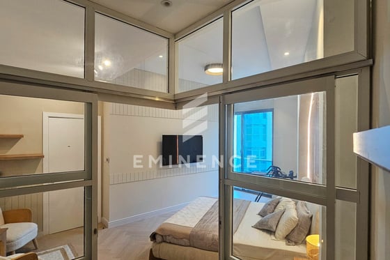 VACANT | FULLY FURNISHED | UPGRADED, picture 3