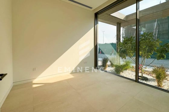 Exclusive | 4BR+Study | Single row, picture 7