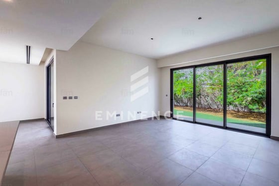 E1 West Entrance | 3Bedroom + Maid | Large Layout, picture 2