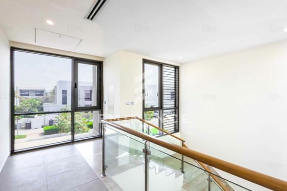 E1 West Entrance | 3Bedroom + Maid | Large Layout, picture 4