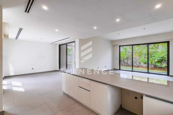 E1 West Entrance | 3Bedroom + Maid | Large Layout, picture 8