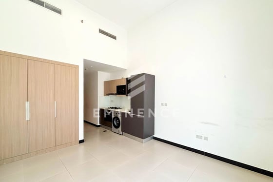 Exclusive | Double Height Ceiling | Studio, picture 8